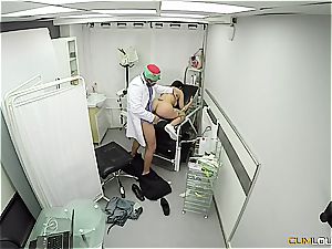 naughty patient gets fucked by the gynecologist